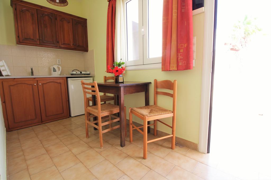 Ampavris Family Apartments Kos Town Luaran gambar