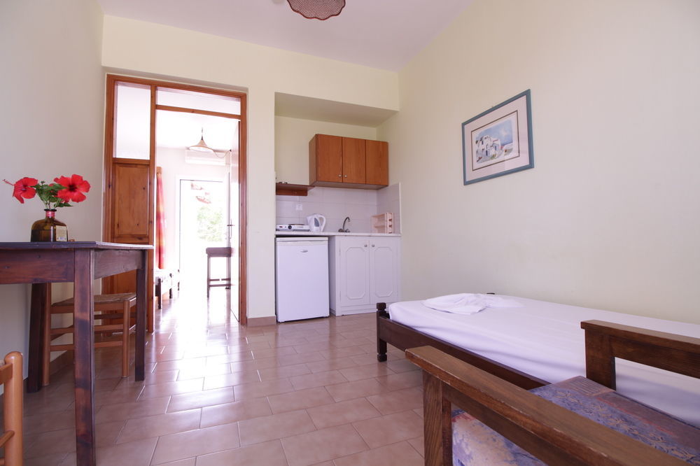 Ampavris Family Apartments Kos Town Luaran gambar