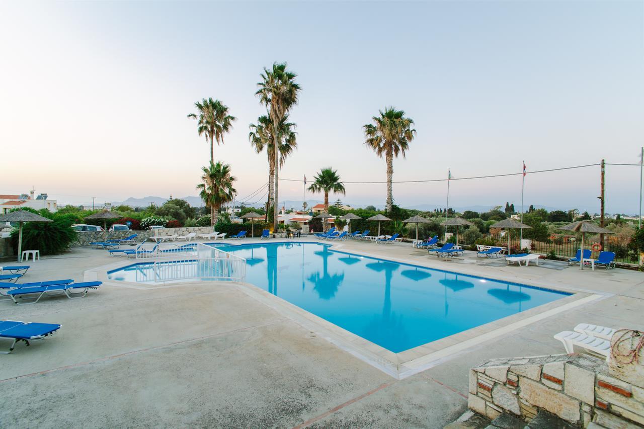 Ampavris Family Apartments Kos Town Luaran gambar