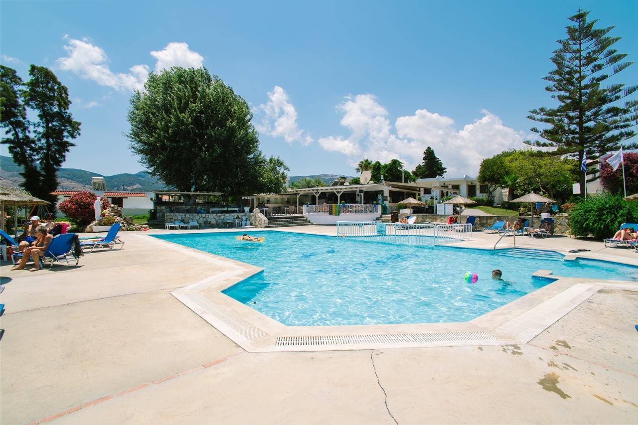 Ampavris Family Apartments Kos Town Luaran gambar
