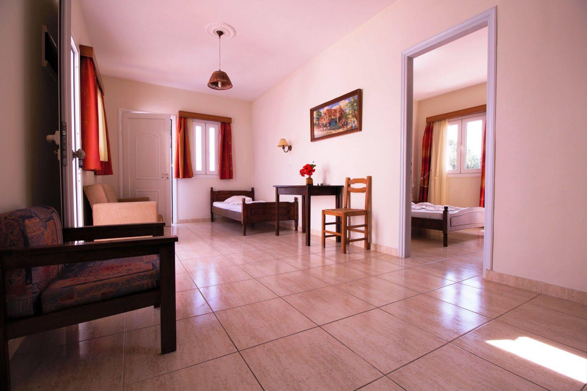 Ampavris Family Apartments Kos Town Luaran gambar