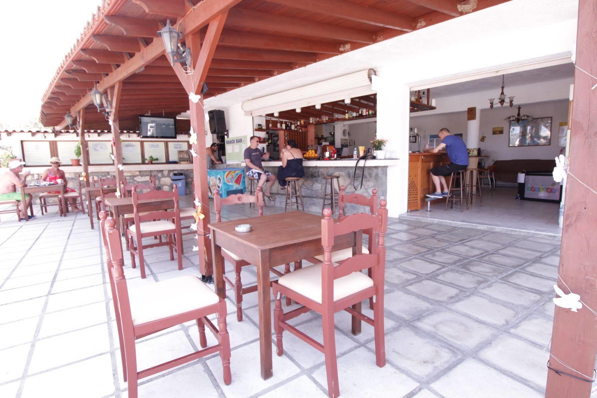 Ampavris Family Apartments Kos Town Luaran gambar